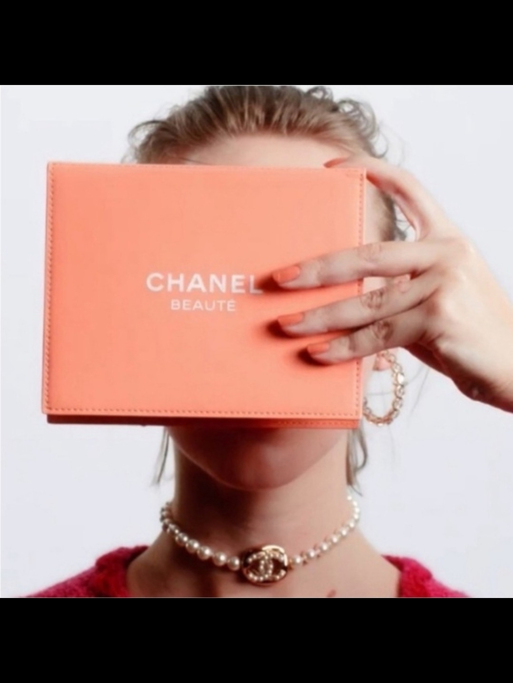 CHANEL Coral Cosmetic Pouch